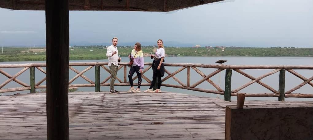 Tembo Safari Lodge Katunguru Екстериор снимка